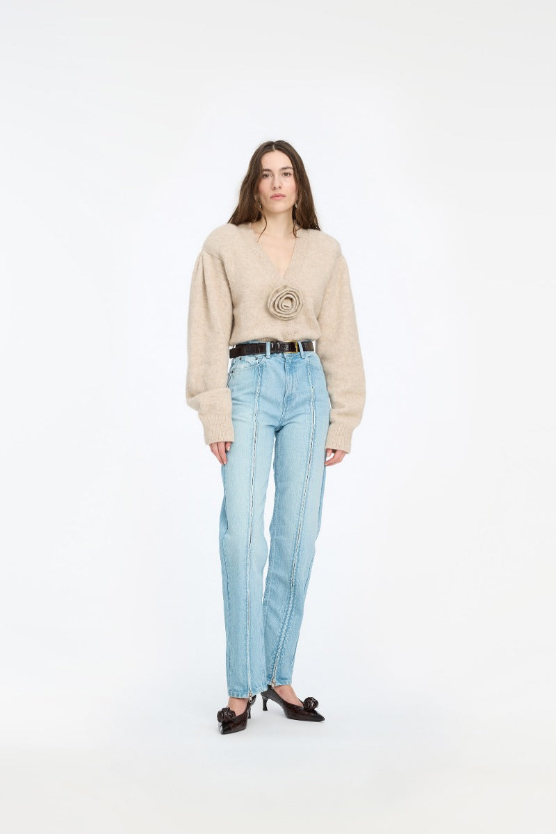 STRAIGHT DENIM ZIP JEANS