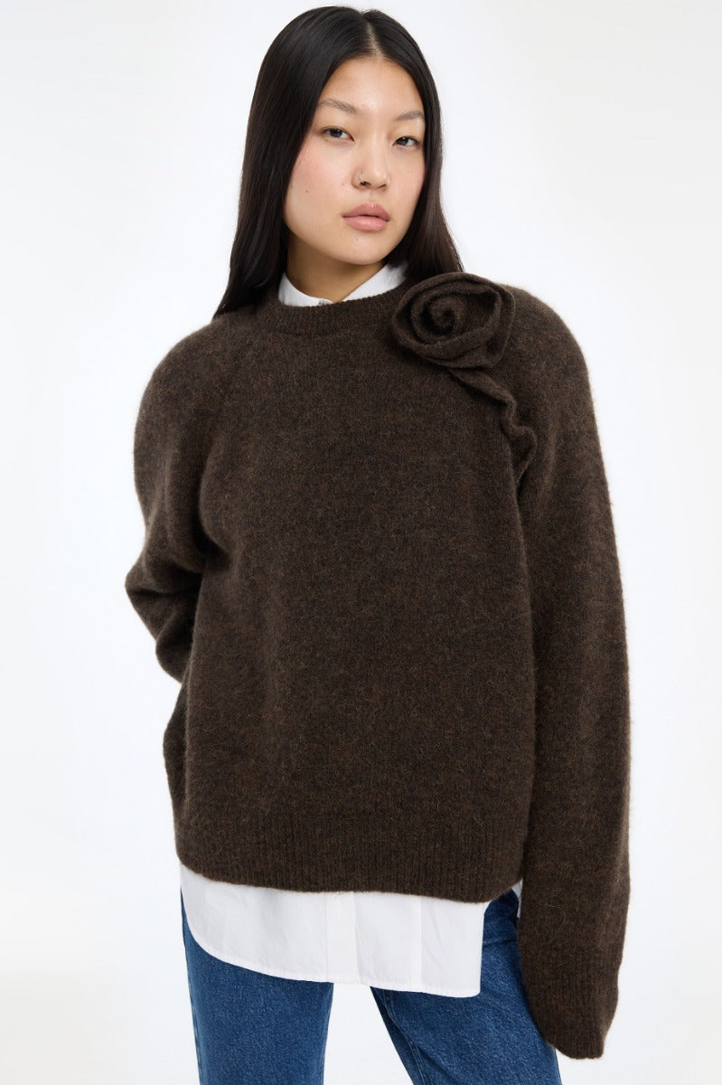 KNIT FLOWER JUMPER