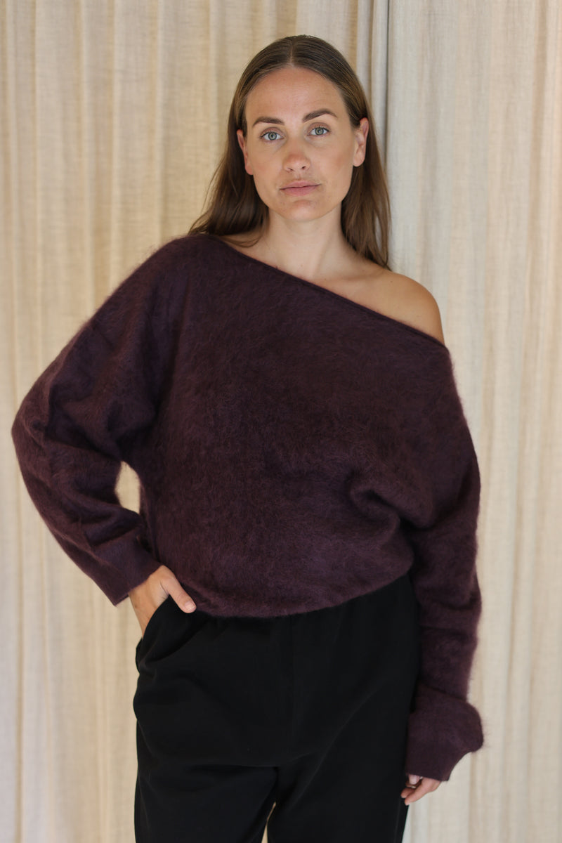 ERIKA CASHMERE OFF SHOULDER