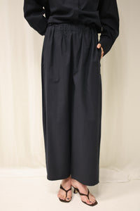 TROUSER BOUCLE BOX - Donker Blauw