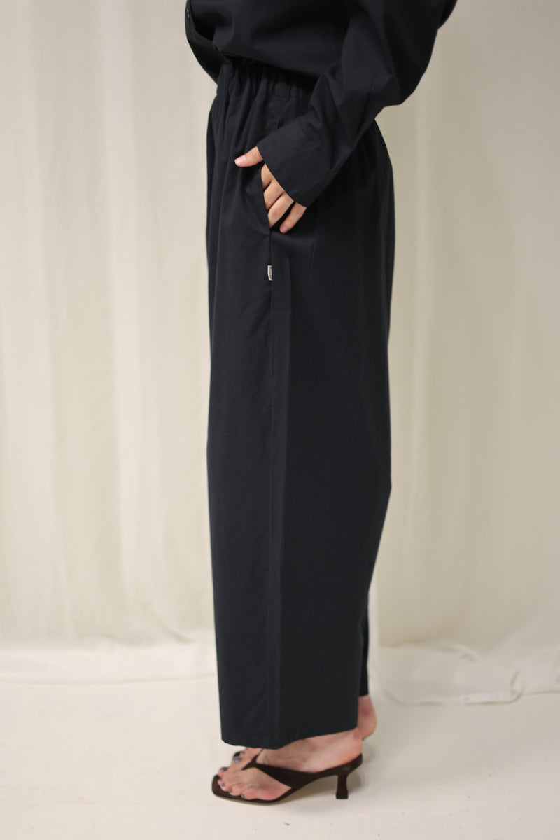 TROUSER BOUCLE BOX - Donker Blauw