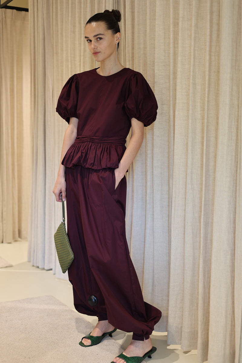 BALLOON PLEATED PANTS