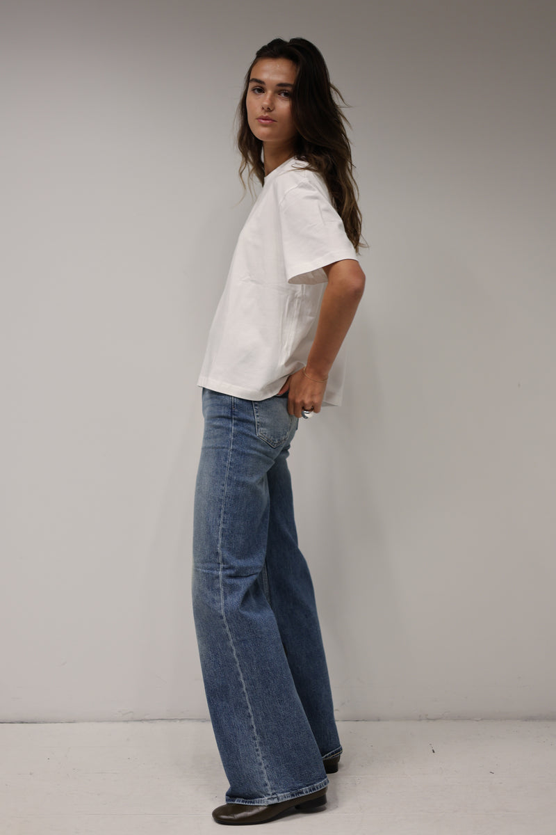 BOUCLÉ Boxed Tee - Wit