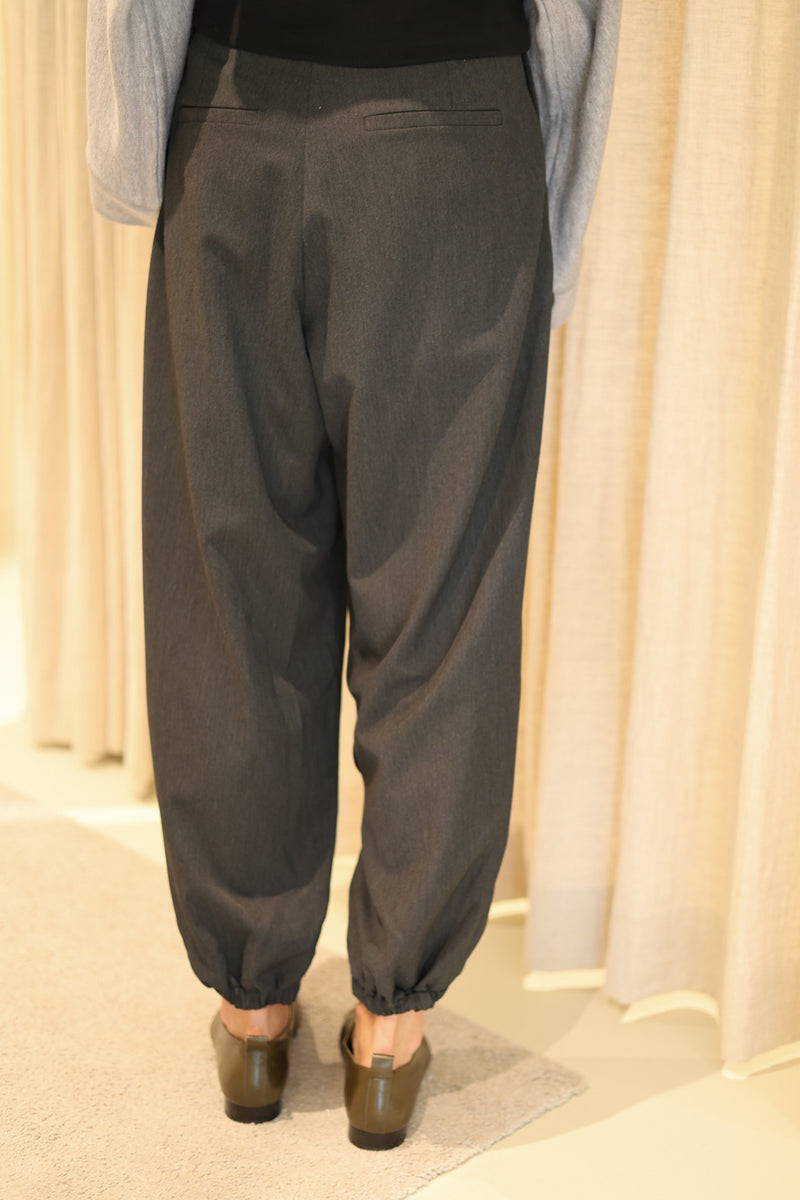 DANIELLA PLEATED CARGO Antraciet