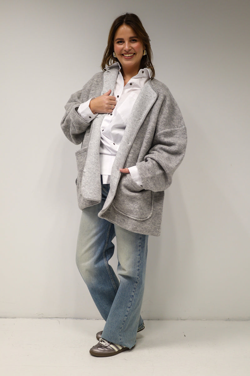 Hannah Wooly Oversized Jacket | Light Grey