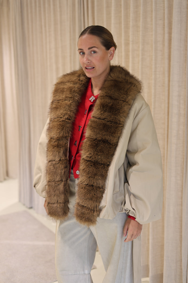 Faux Fur Collar Jacket