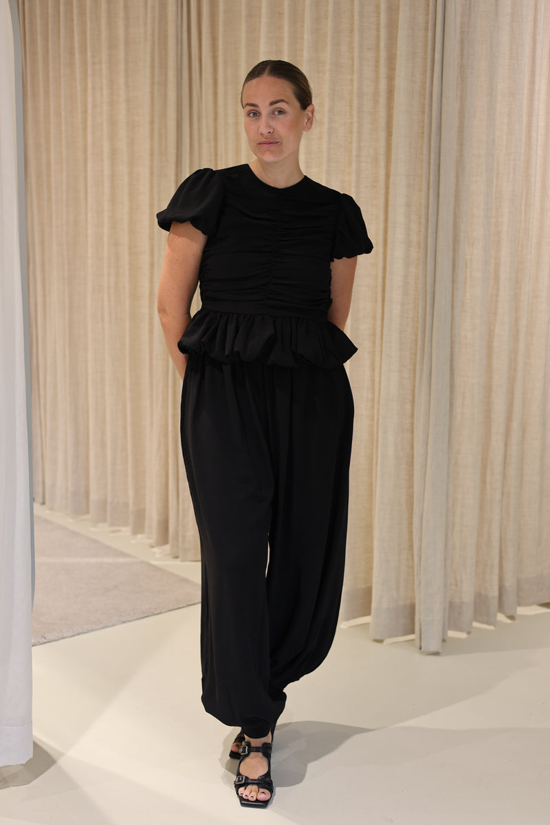 RUCHED PUFF SLEEVE TOP