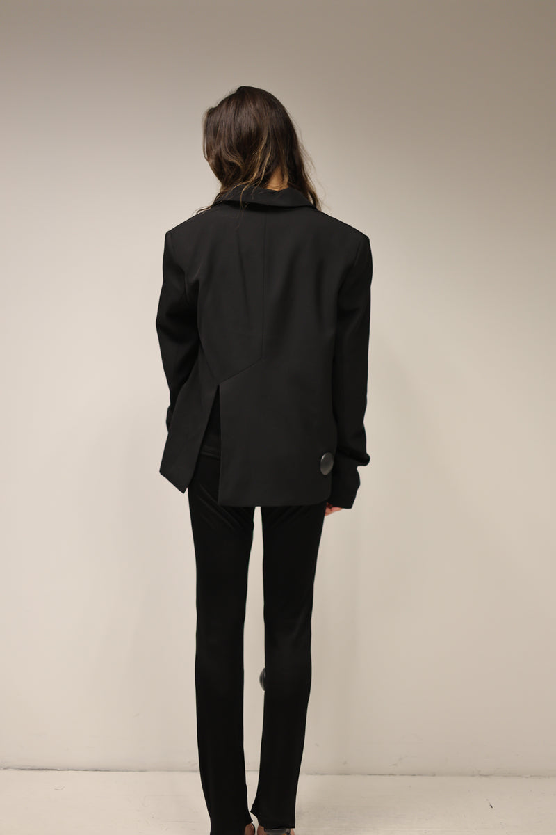 Anira Blazer