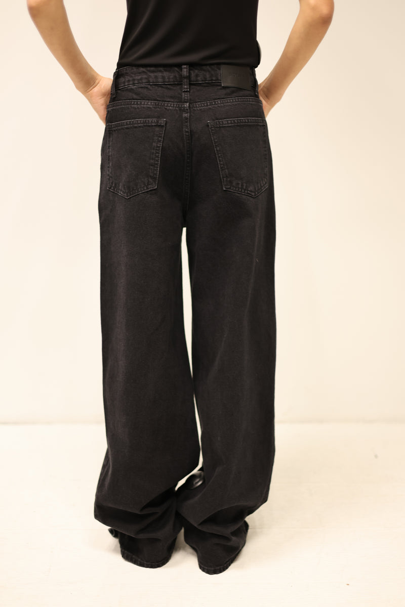 Button Wide Jeans
