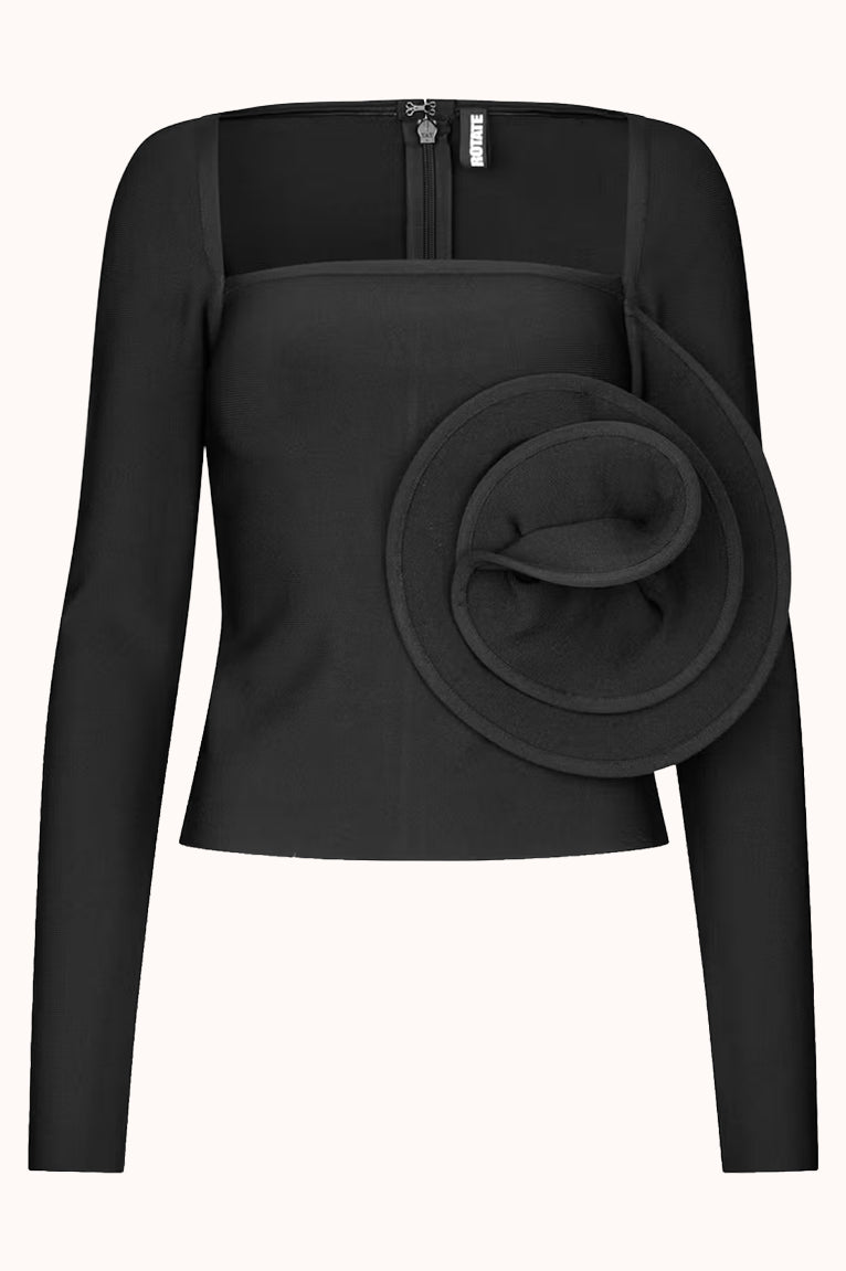 LS KNITTED ROSE TOP