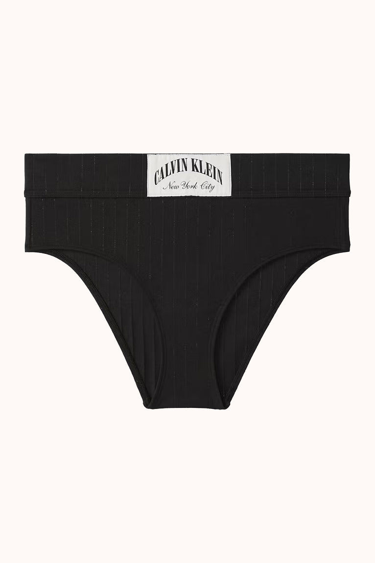 MODERN BRIEF