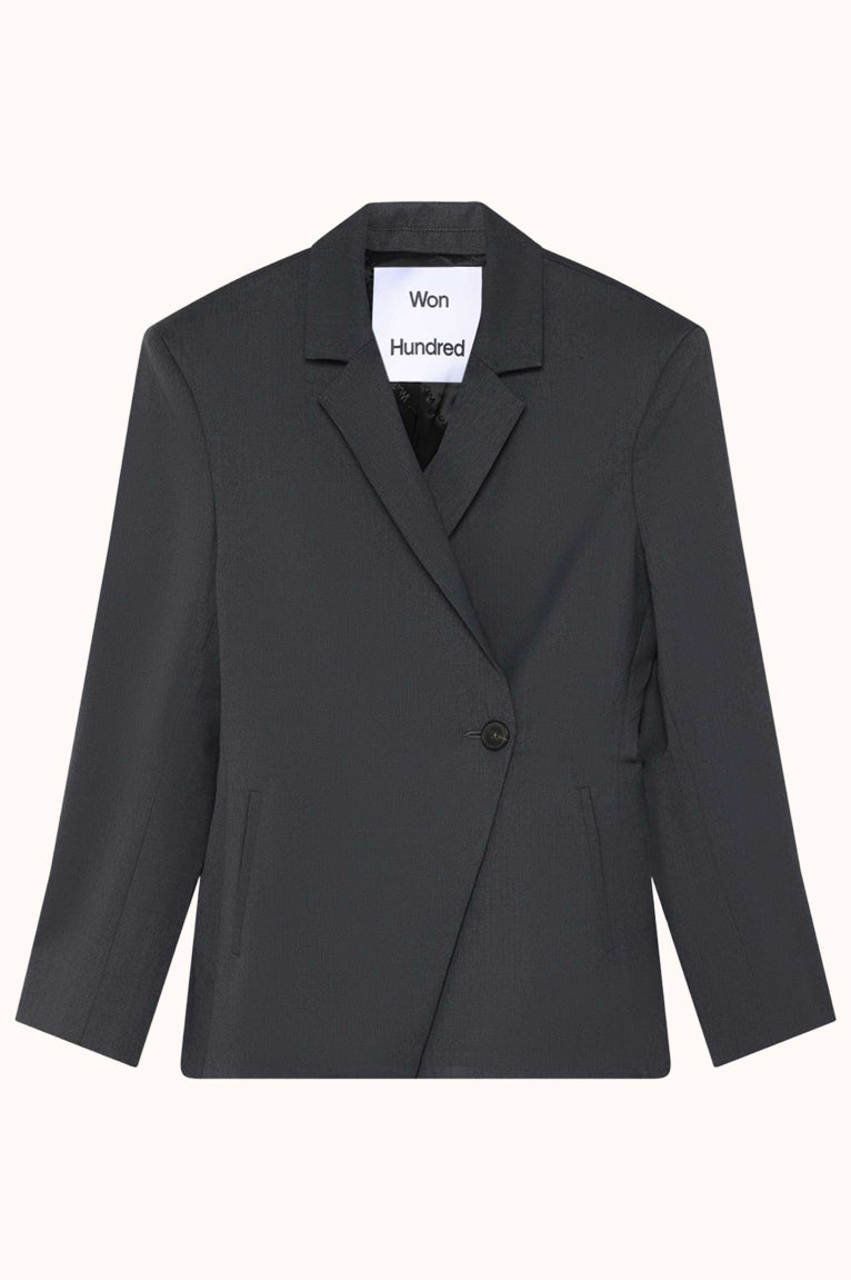 Anora Blazer