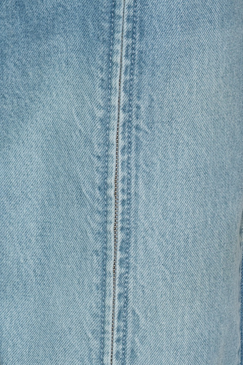 STRAIGHT DENIM ZIP JEANS