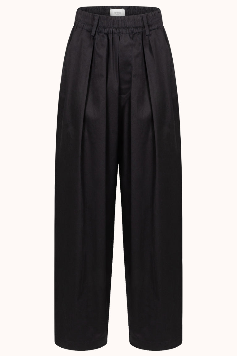 KICK PLEATED PANTS - Zwart